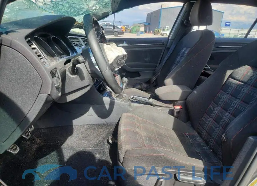 3VW5T7AU9HM009065# 7