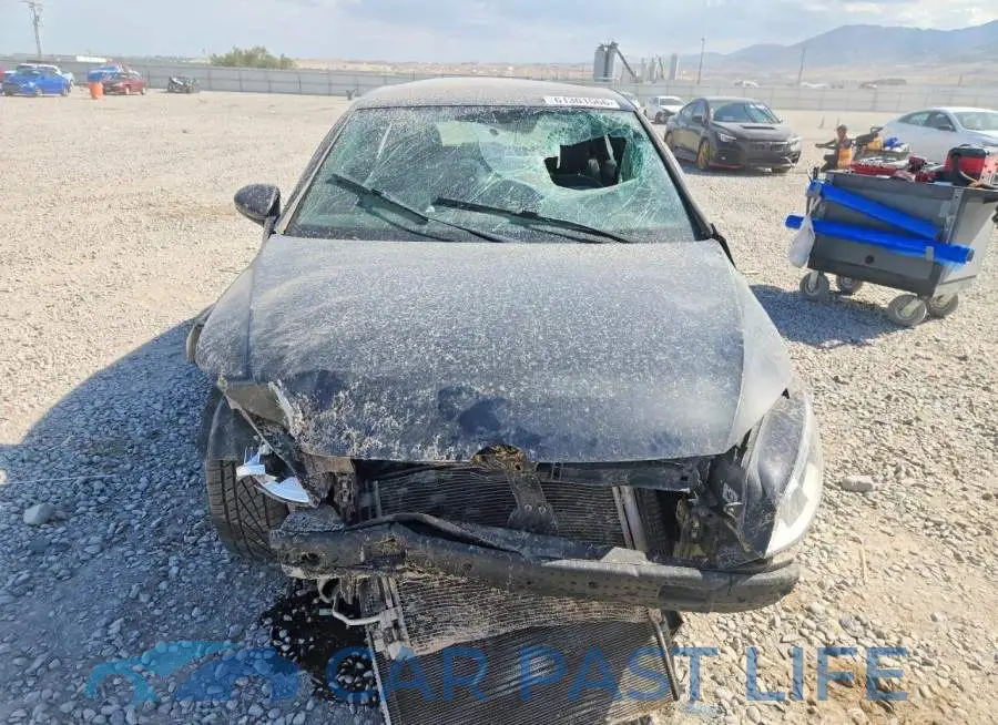 3VW5T7AU9HM009065# 5