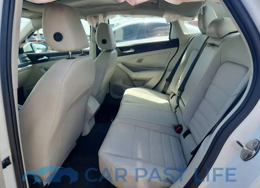 3VW7M7BU9RM054447# 10