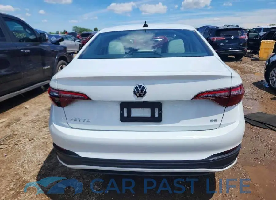 3VW7M7BU9RM054447# 6