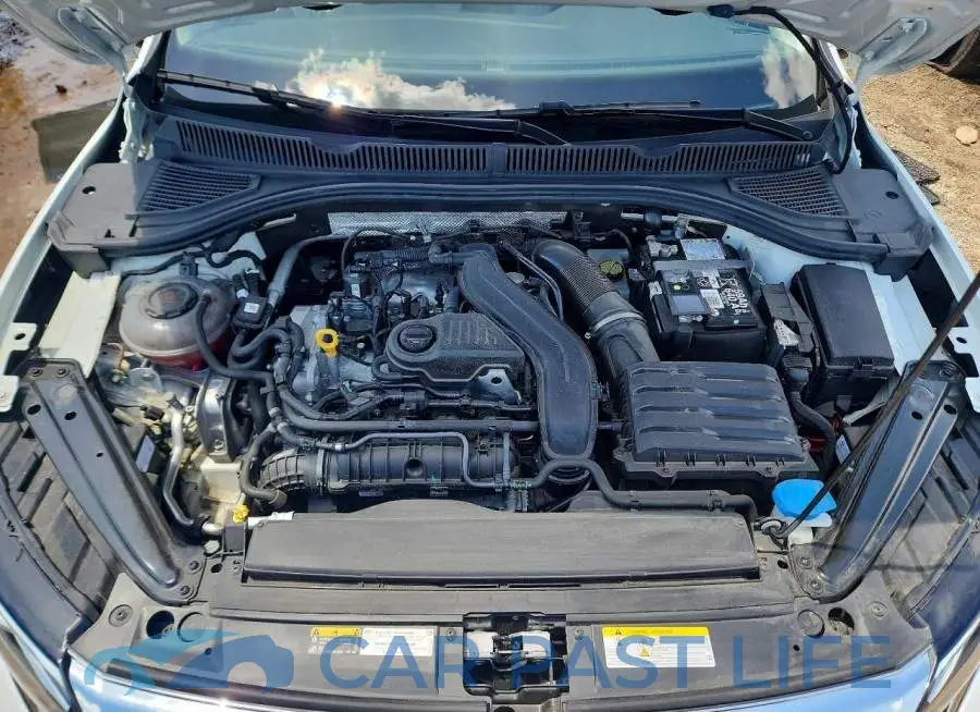 3VW7M7BU9RM054447# 11
