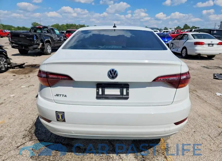 3VWCB7BU7KM218594# 6