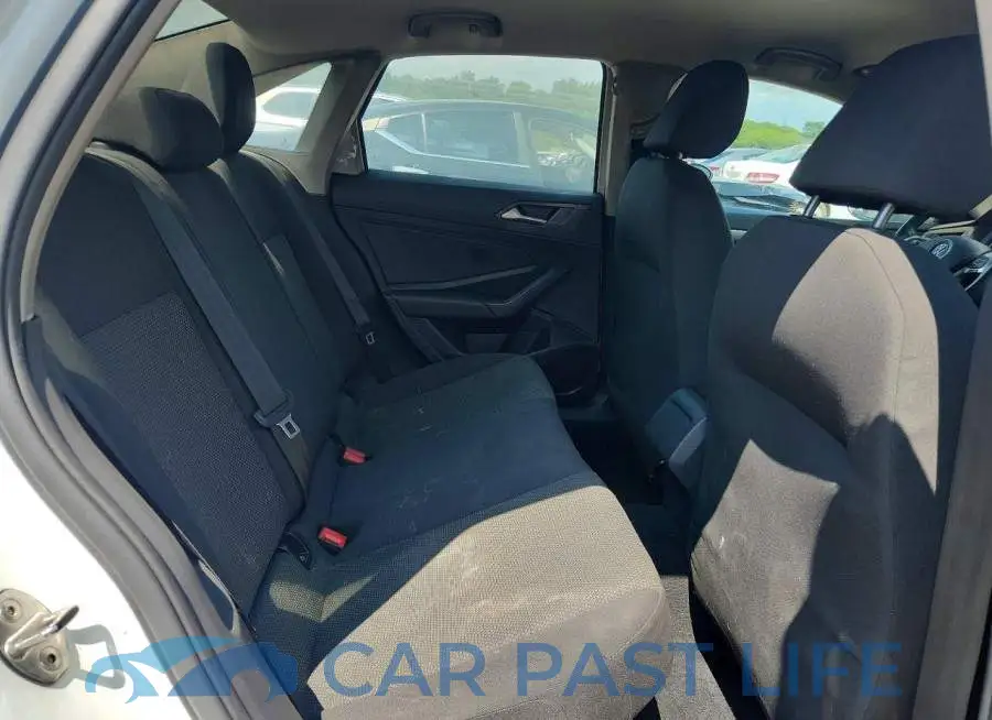 3VWCB7BU7KM218594# 10