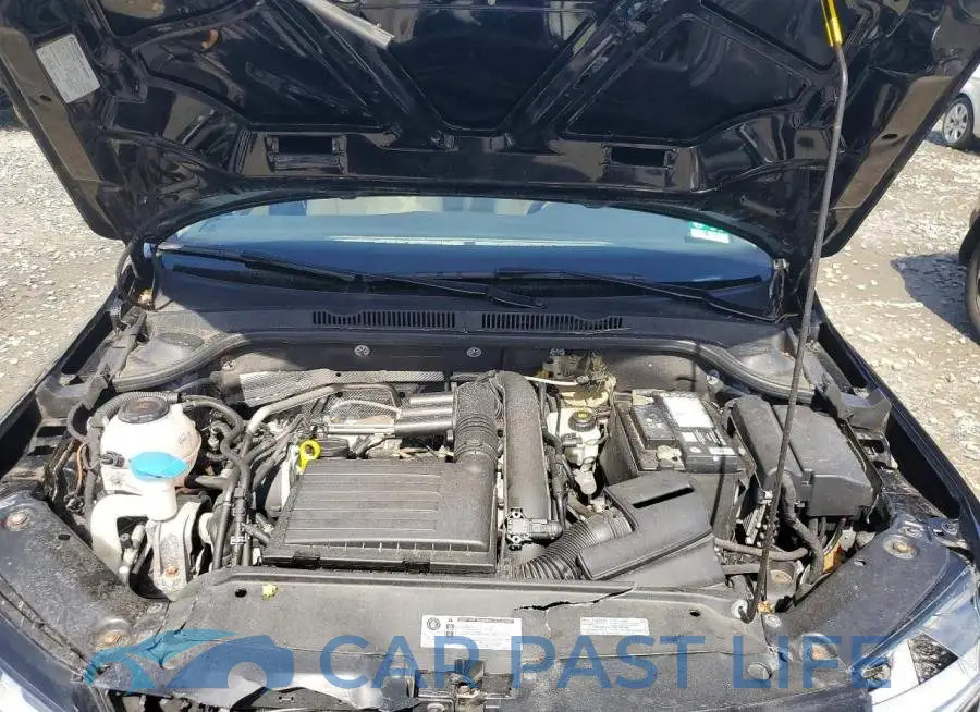 3VWDB7AJ9JM245628# 11