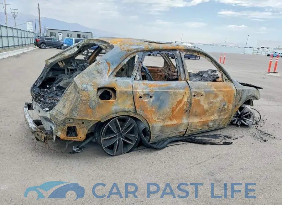 WA1BCCFS9JR012178# 3