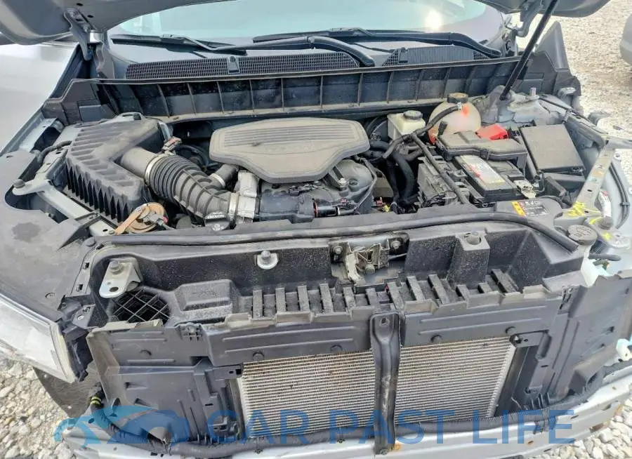 1GKKNULS7JZ145956# 12