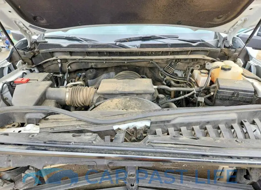 1GT49PE75PF165782# 11