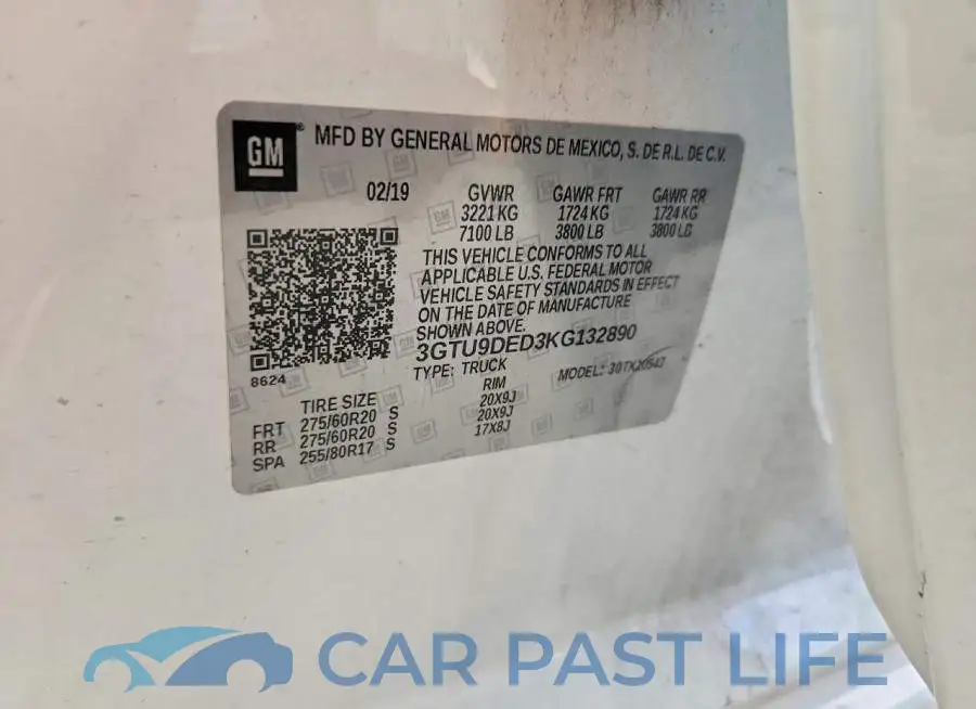 3GTU9DED3KG132890# 13