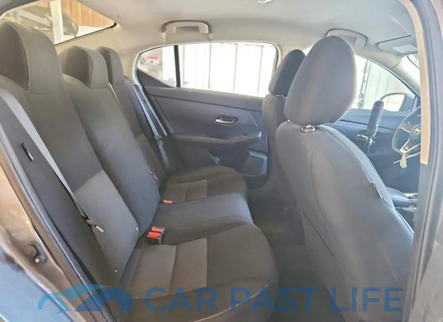 3N1AB8CV1PY241735# 10
