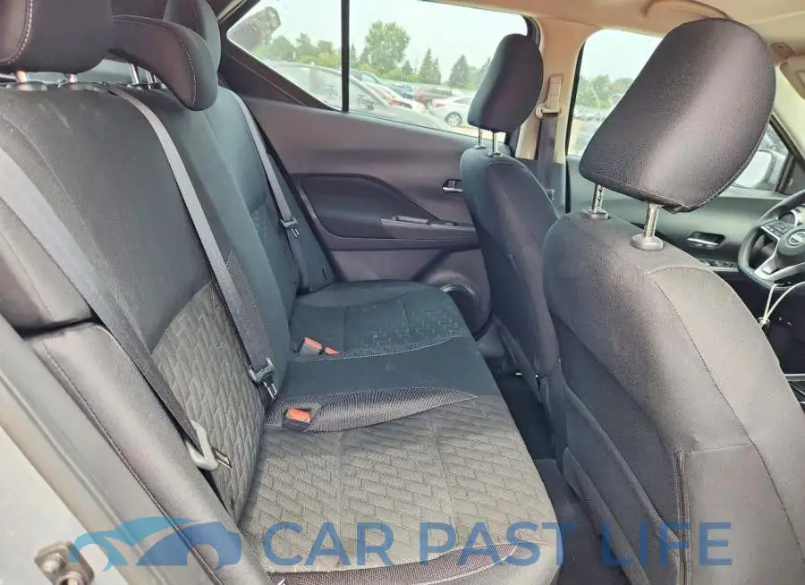 3N1CP5CV3RL470975# 10