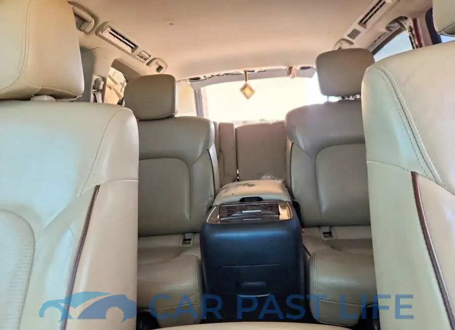 JN8AY2NF8K9350369# 10