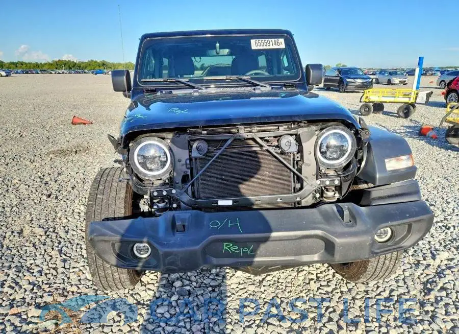 1C4HJXDN2PW602078# 5