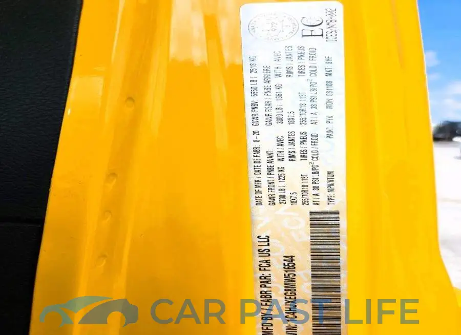 1C4HJXEG8MW516544# 12