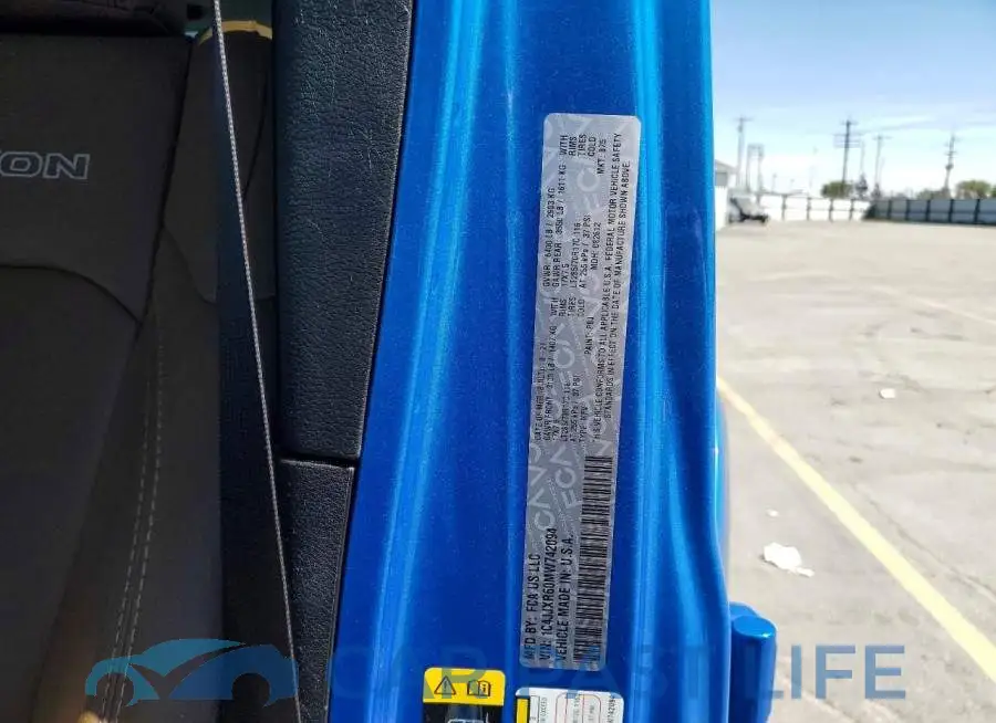 1C4JJXR60MW742094# 13