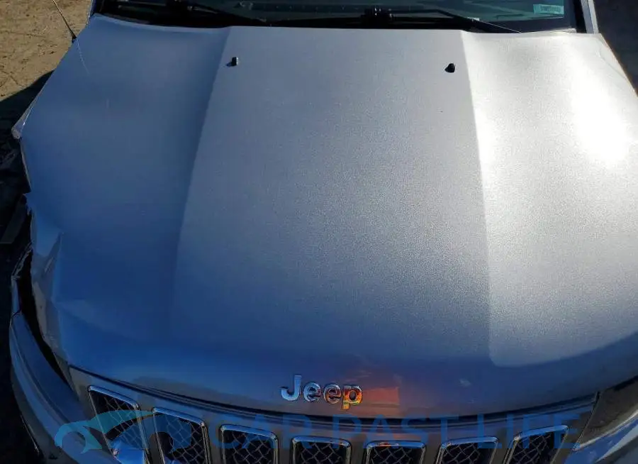 1C4NJDEB5HD128677# 12