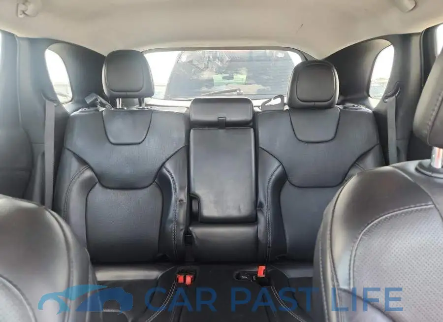 1C4PJLDB2LD505009# 10