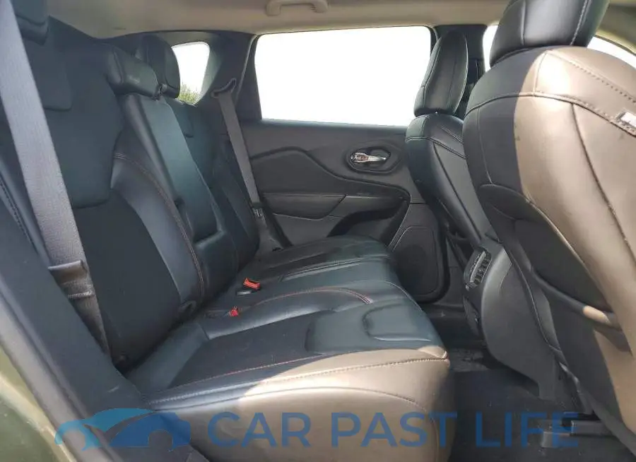 1C4PJMBX1MD220372# 11
