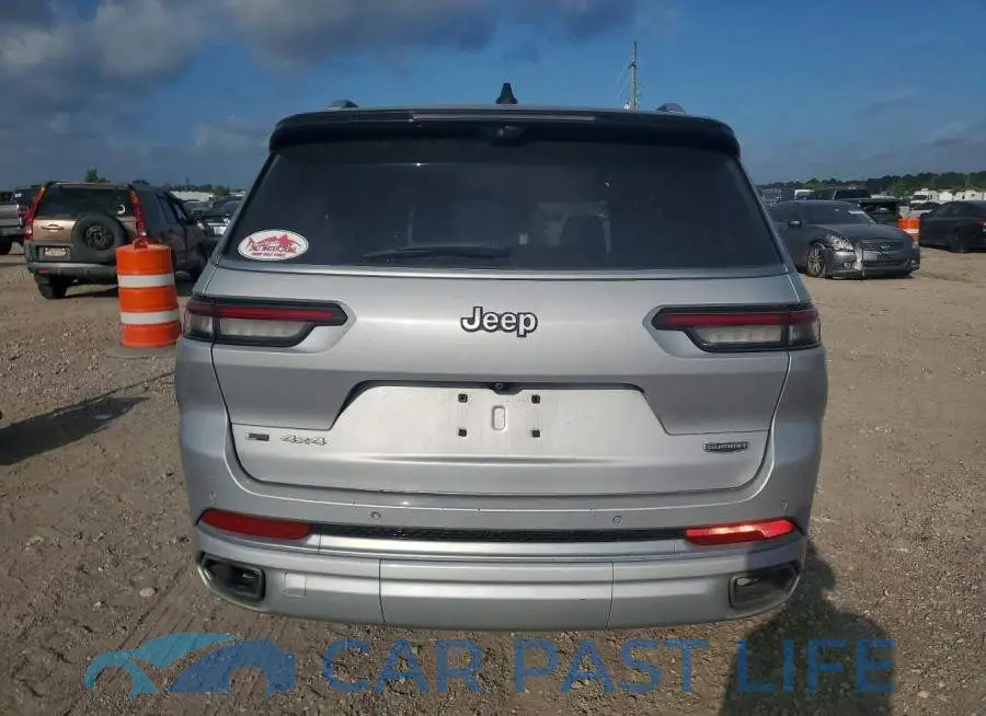 1C4RJKEG0P8725731# 6