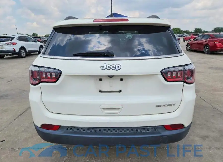 3C4NJCAB3KT615197# 6