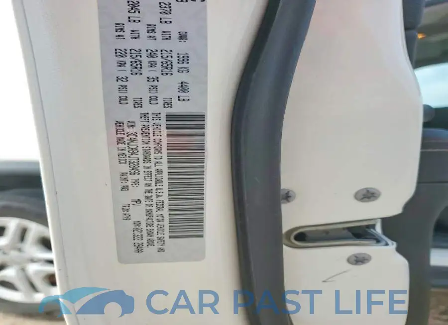 3C4NJCAB4JT328496# 12