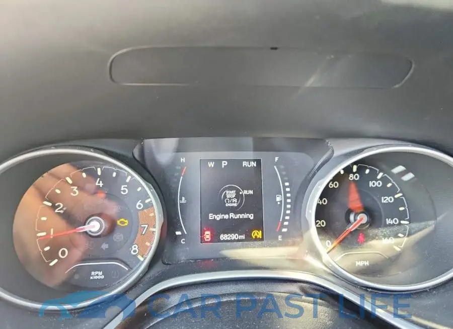 3C4NJDAB9LT210159# 9