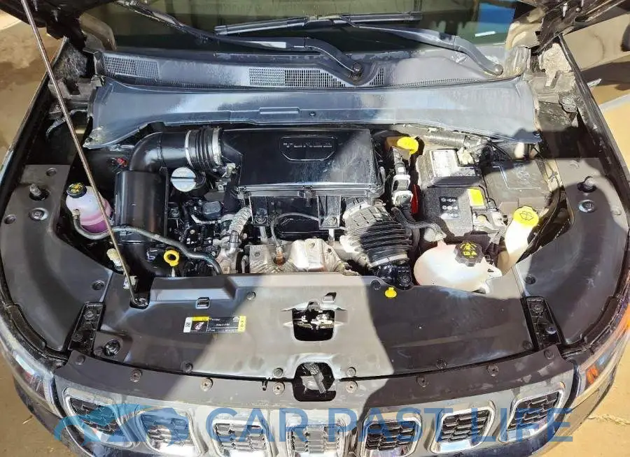 3C4NJDAN7ST551598# 12