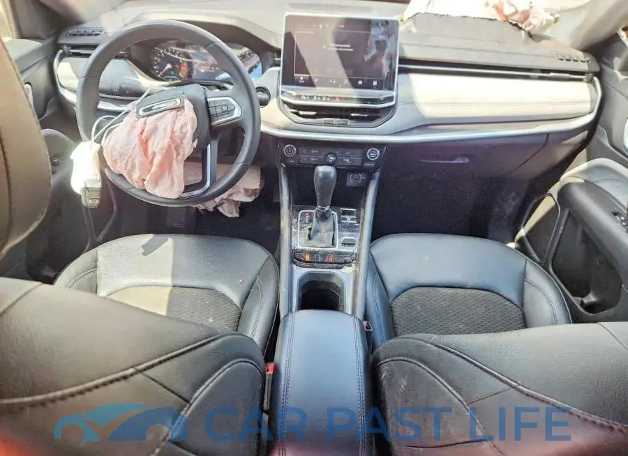 3C4NJDBN2RT118649# 8