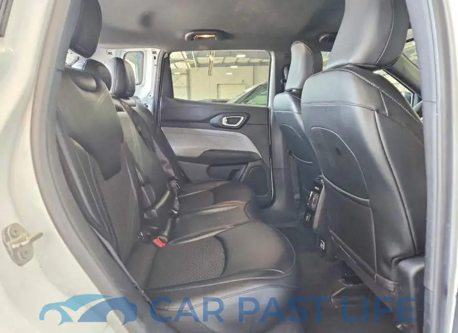 3C4NJDBN4PT561768# 10