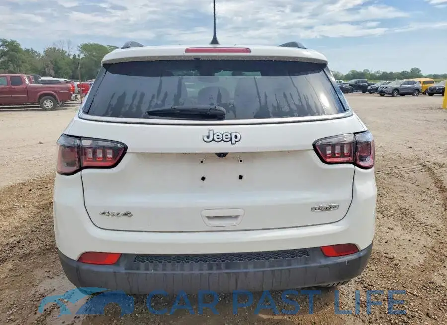 3C4NJDBN4RT117714# 6