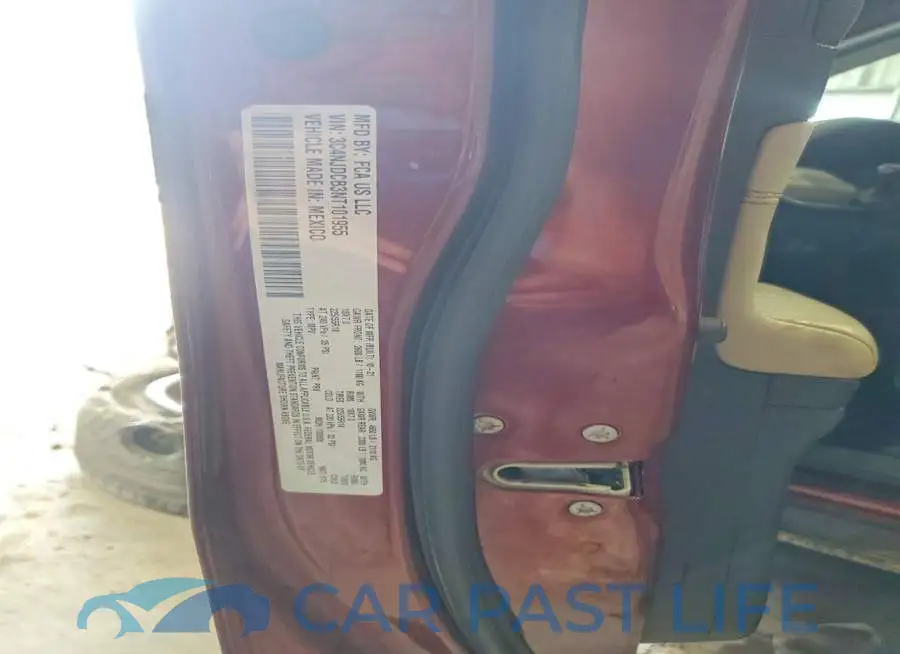 3C4NJDCB3NT101955# 13