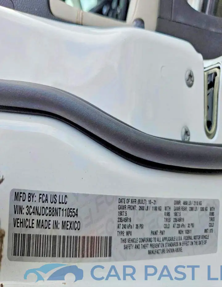 3C4NJDCB8NT110554# 14