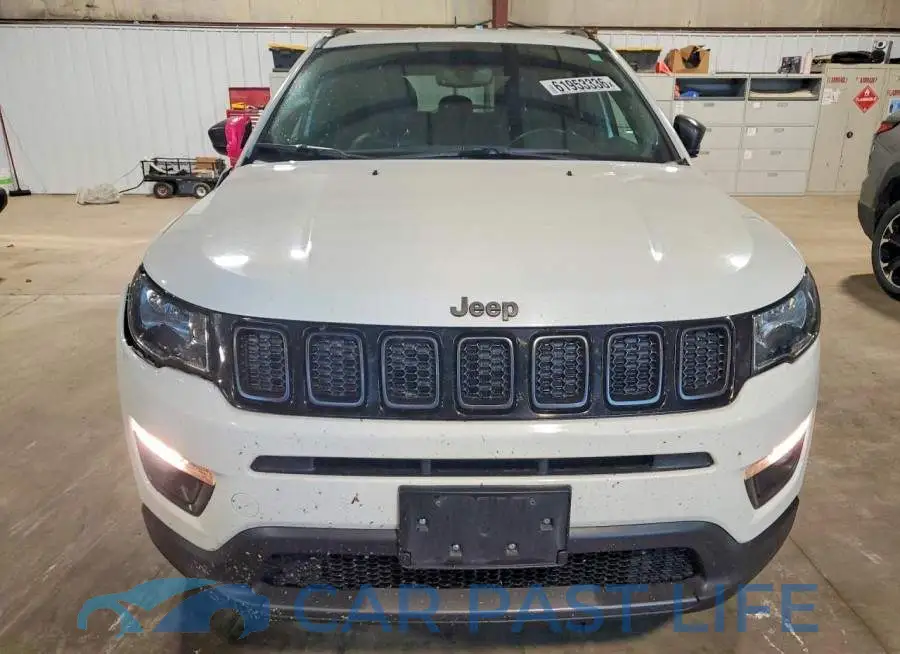 3C4NJDEB9MT592768# 5