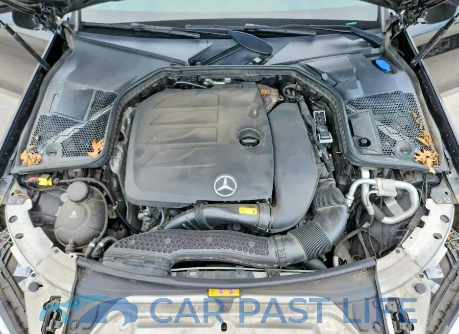 W1KWF8DBXMR644793# 11