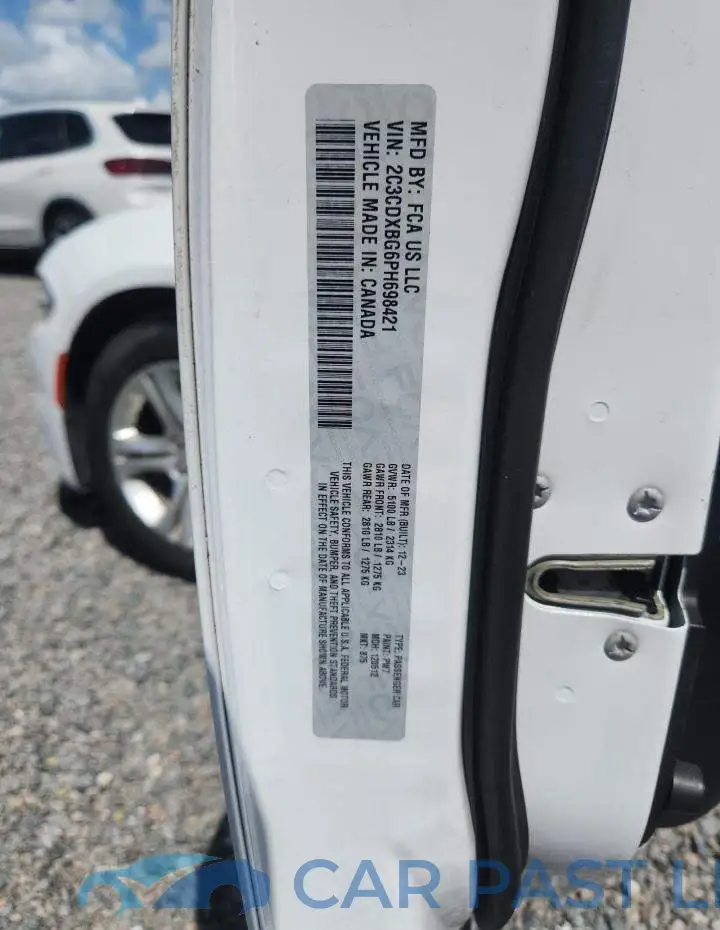 2C3CDXBG6PH698421# 12