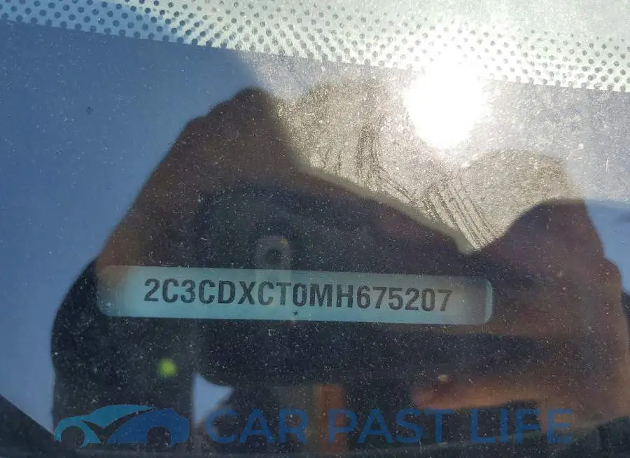 2C3CDXCT0MH675207# 13
