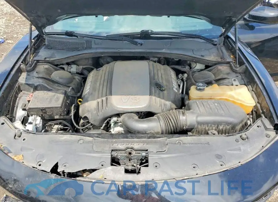 2C3CDXCT4HH641986# 11
