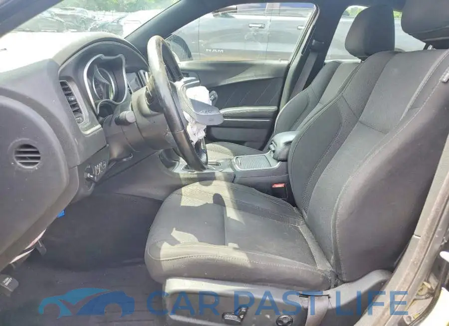2C3CDXCT4HH641986# 7