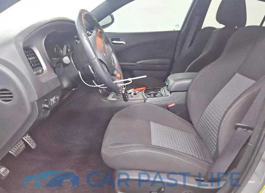 2C3CDXCT8PH598171# 7