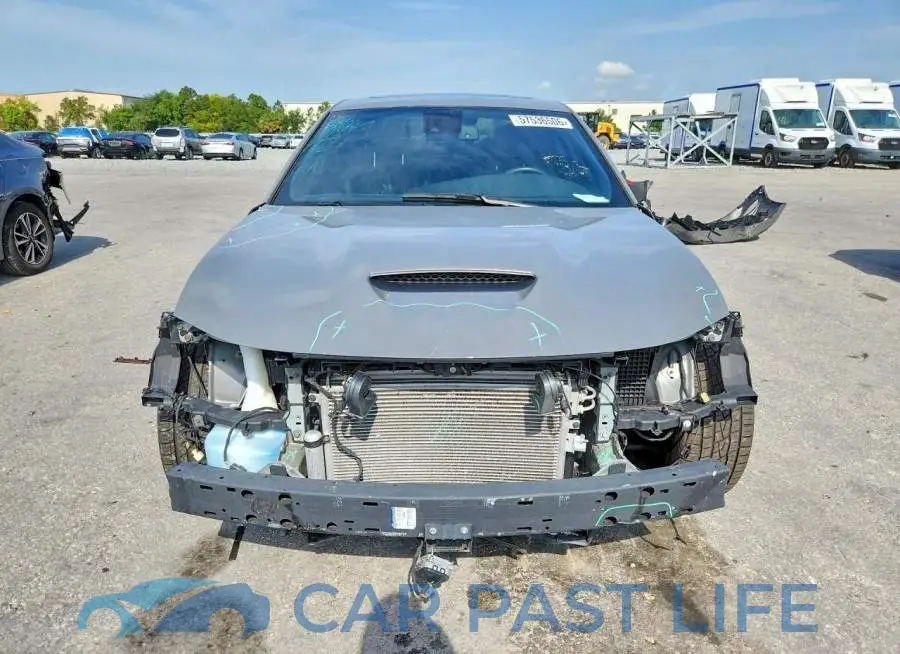2C3CDXGJ7PH685228# 5