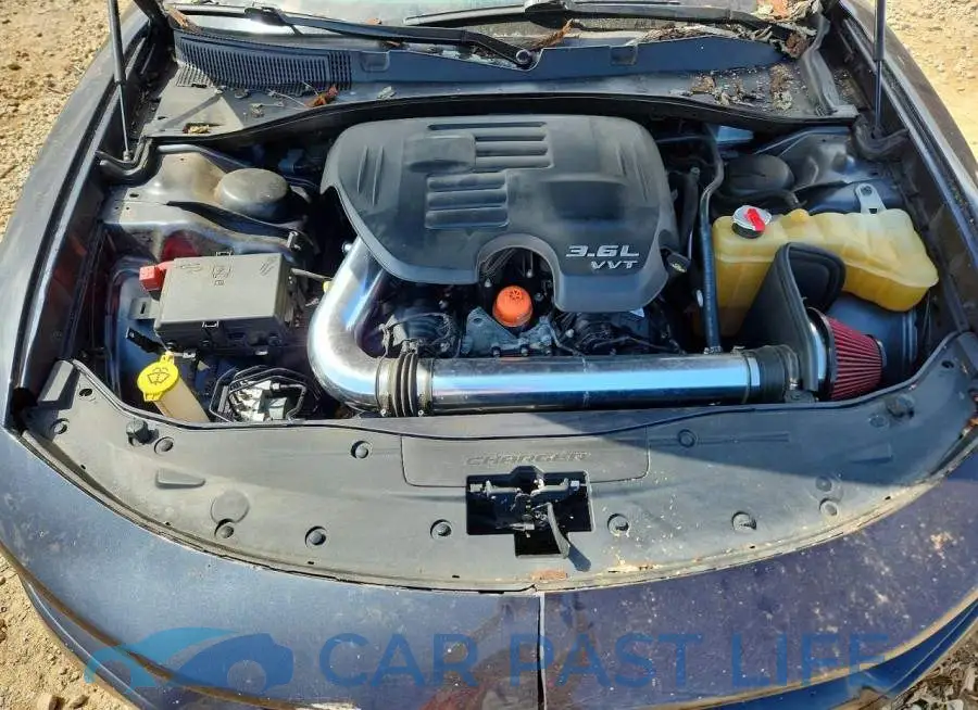2C3CDXHG9JH125351# 11