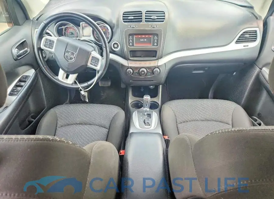 3C4PDCAB2LT206982# 8
