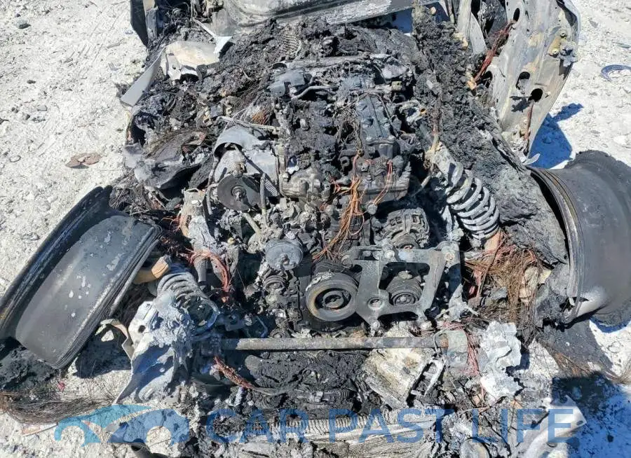 SALYL2EX2KA218815# 12