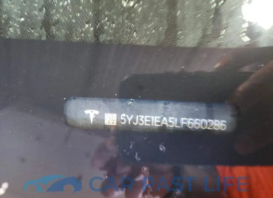 5YJ3E1EA5LF660286# 12