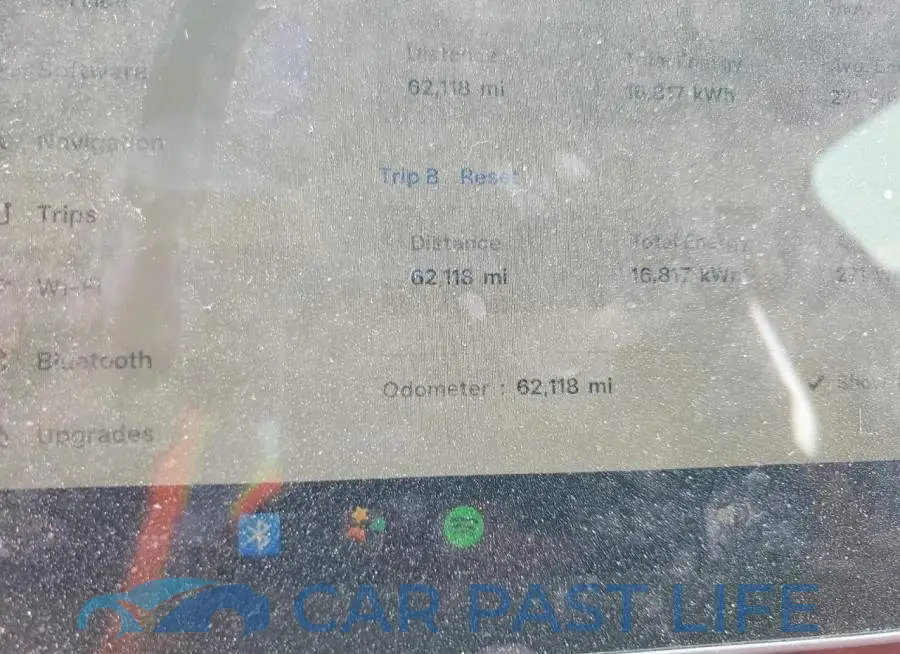 7SAYGDEF6NF545957# 9