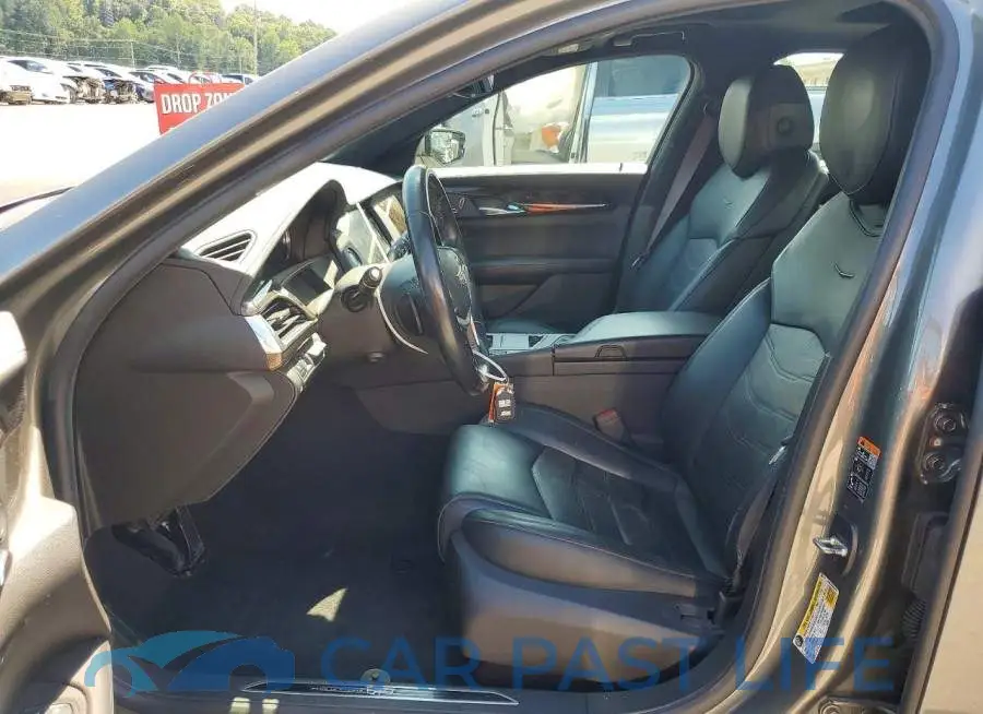 LREKK5RX2HA056156# 7