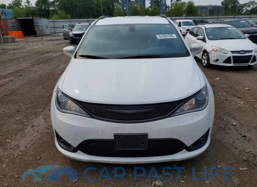 2C4RC1BG0KR550239# 5