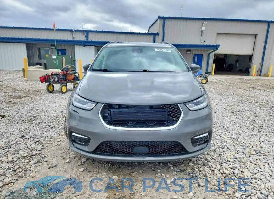 2C4RC1BG2NR190427# 5
