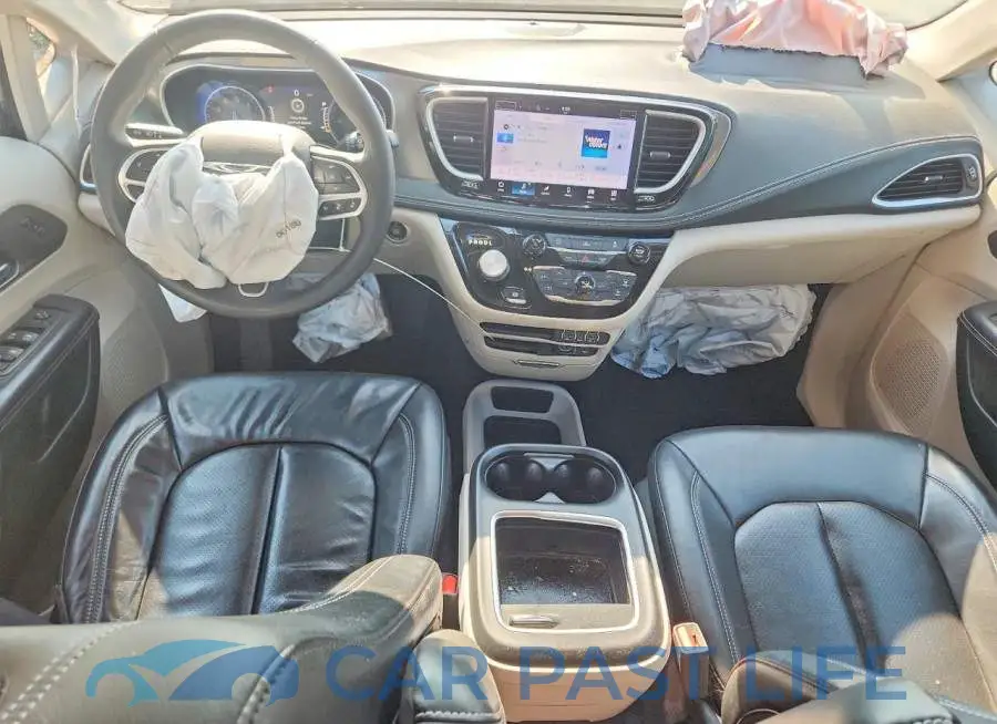 2C4RC1BG2NR219831# 8