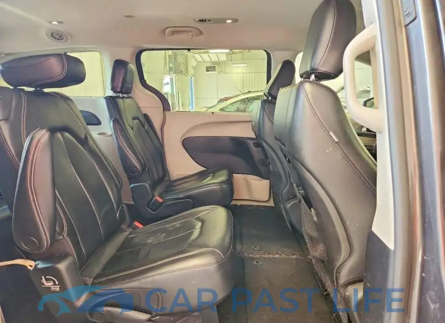 2C4RC1BG4NR170051# 11