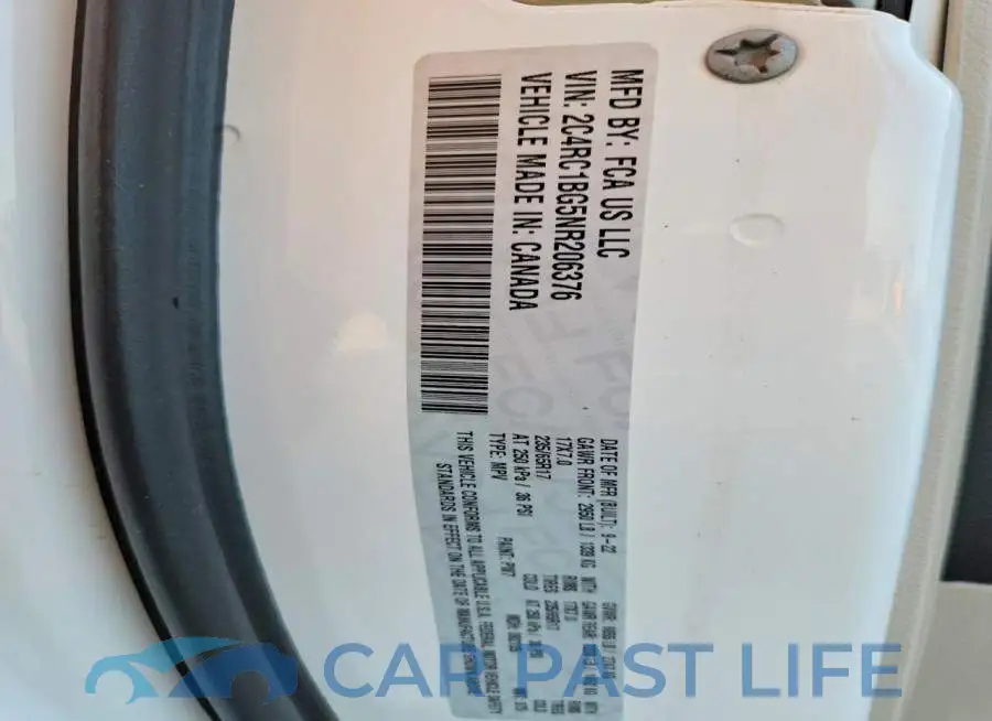 2C4RC1BG5NR206376# 13